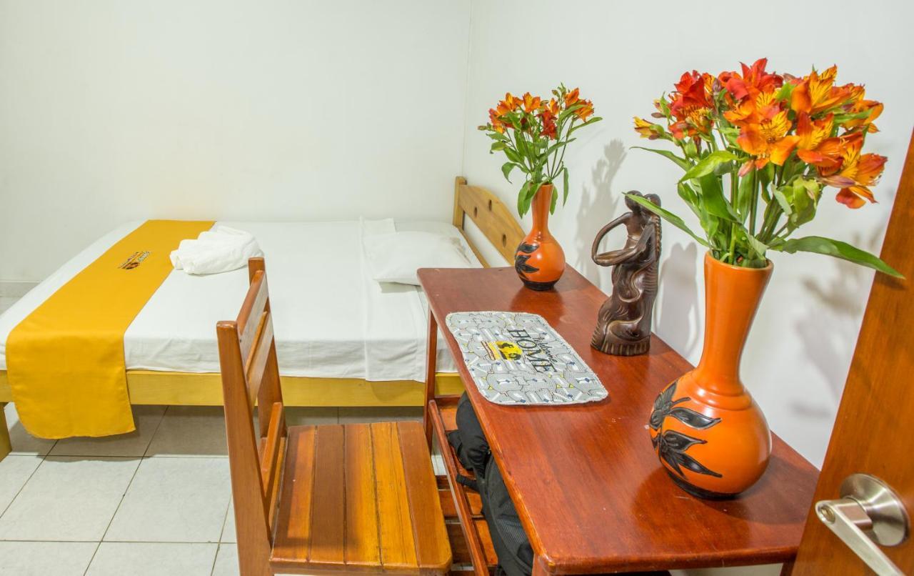 Hotel Boulevard Puerto Maldonado Buitenkant foto